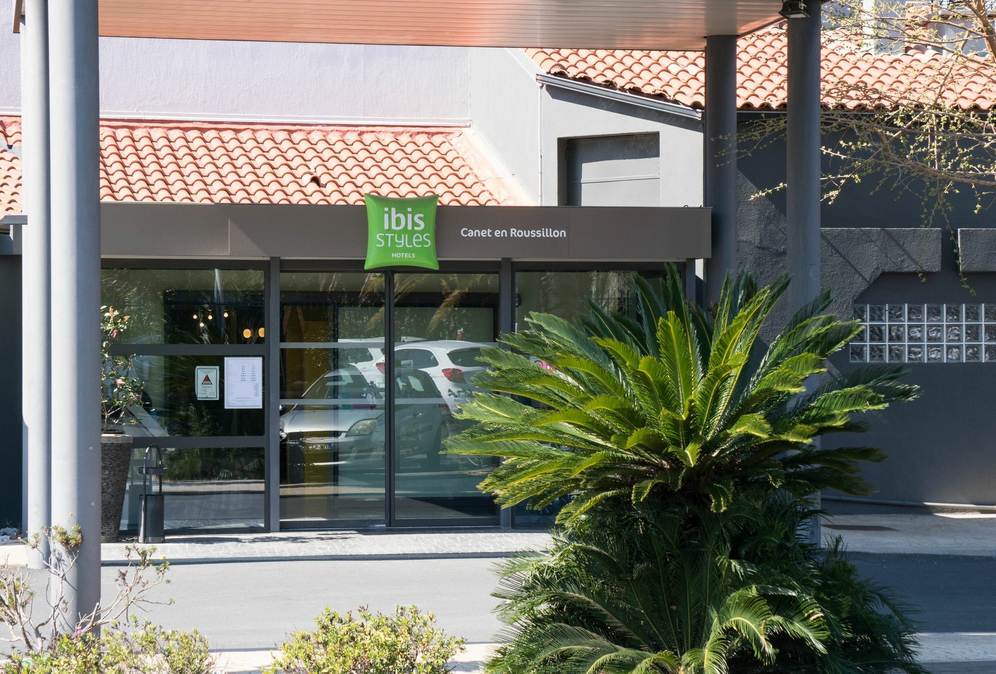 Ibis Styles Perpignan Canet En Roussillon Екстер'єр фото
